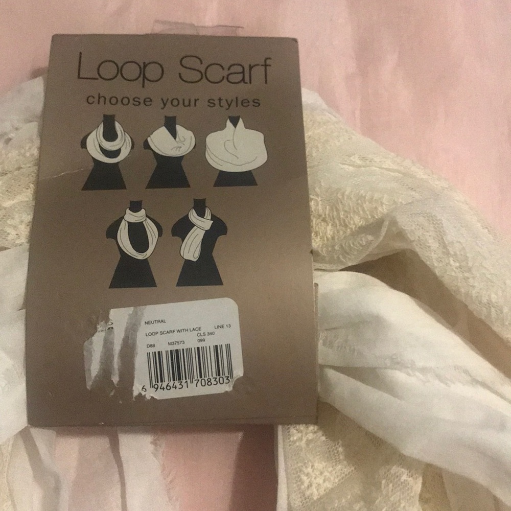Scarf - Picture 3 of 4